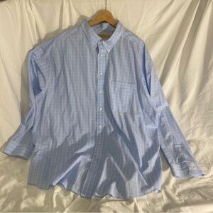 Roundtree & Yorke Gold Label Light Blue Plaid Button Down Shirt